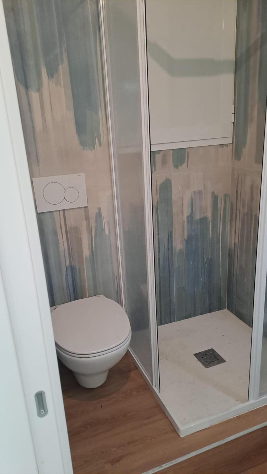 Corte Sui Tetti Di Apartamento *